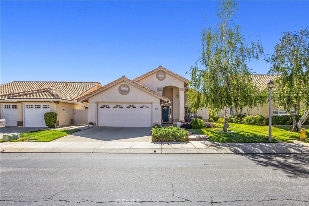 1455 Las Colinas