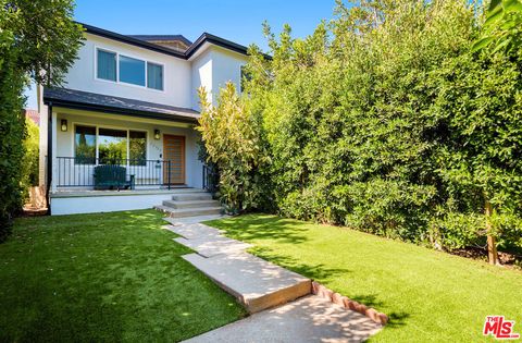 Photo of 12339 Gorham Avenue, Los Angeles, CA 90049 (MLS # 26837109)