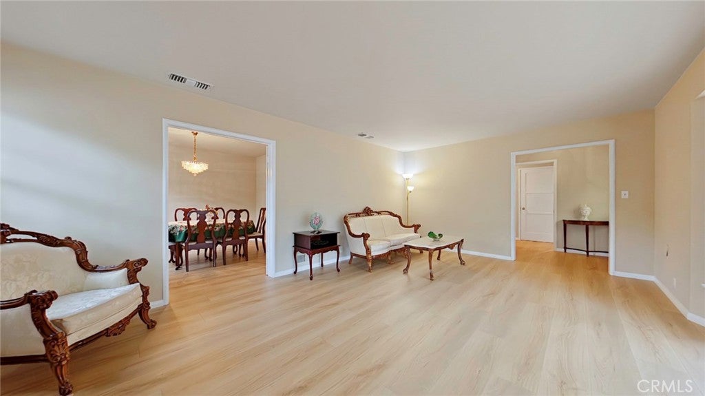3146 N Verdugo