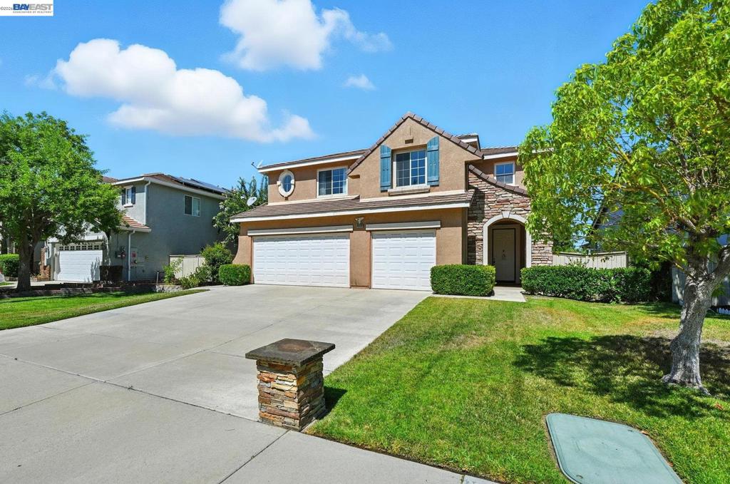 44416 44416 Nighthawk Pass