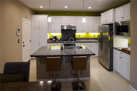 Blackstone (BKSTN) - Residential Lease