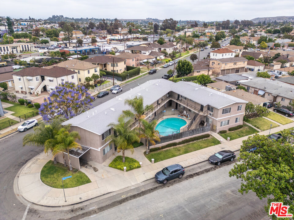 5245 Via San Delarro Street