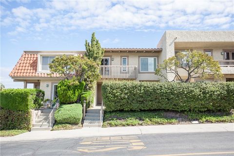 Photo of 48 Hilltop Circle, Rancho Palos Verdes, CA 90275 (MLS # SB25140245) Photo of 48 Hilltop Circle, Rancho Palos Verdes, CA 90275 (MLS # SB25140245)