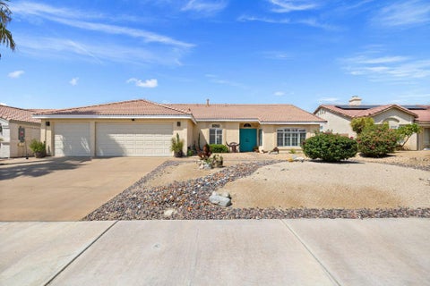 Photo of 42639 Devonshire Street, Palm Desert, CA 92211 (MLS # 219151361DA)