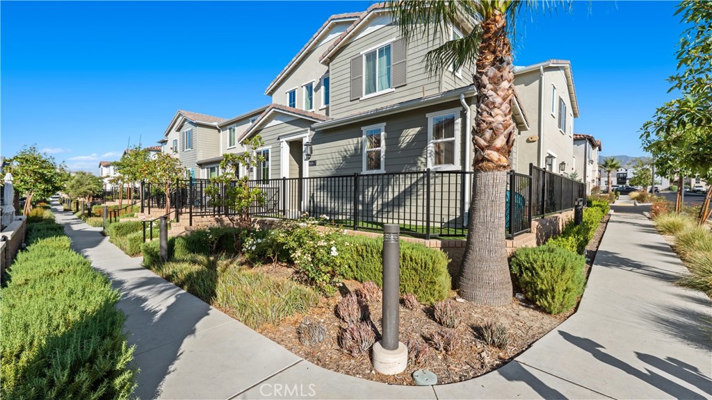 5604 Altamura Way