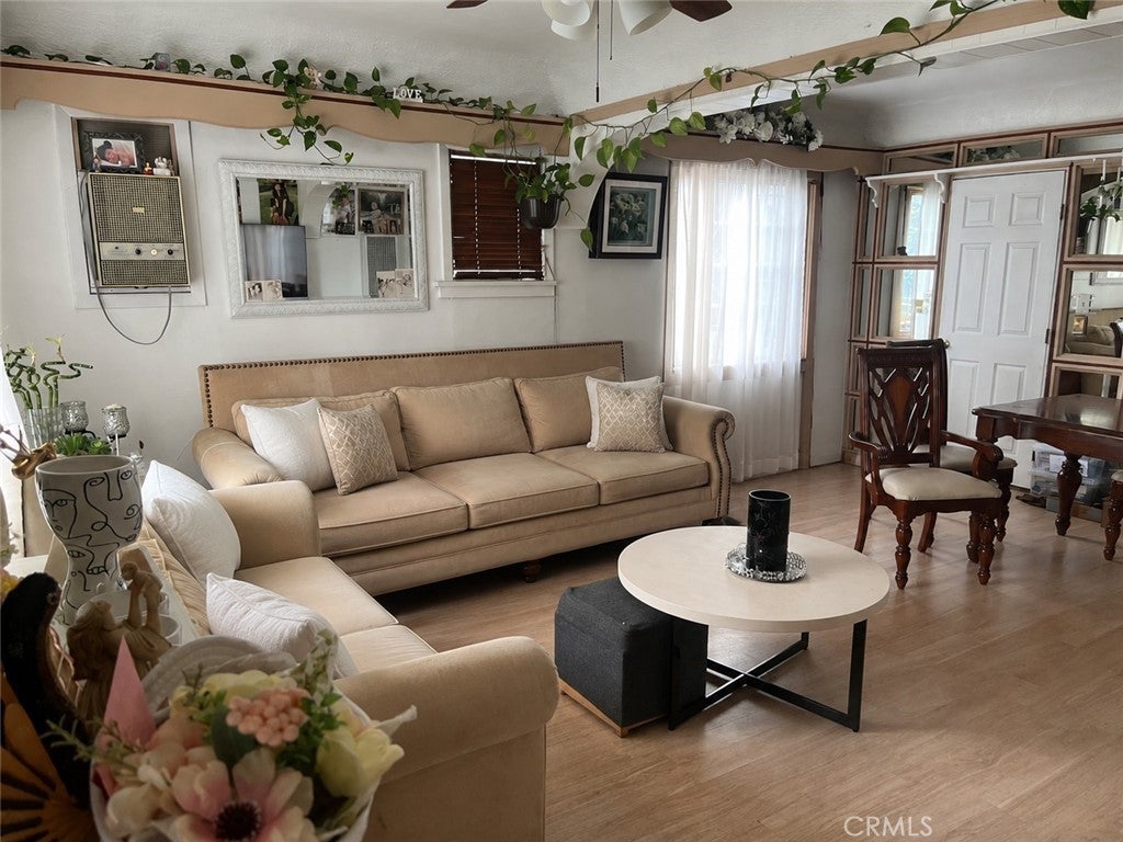 435 W 110th