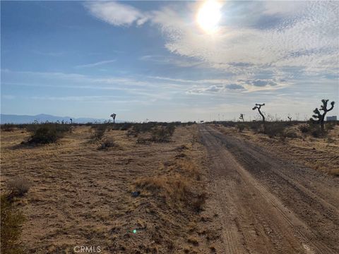 Photo of 0 Primrose Rd, Adelanto, CA 92301 (MLS # HD26051732)