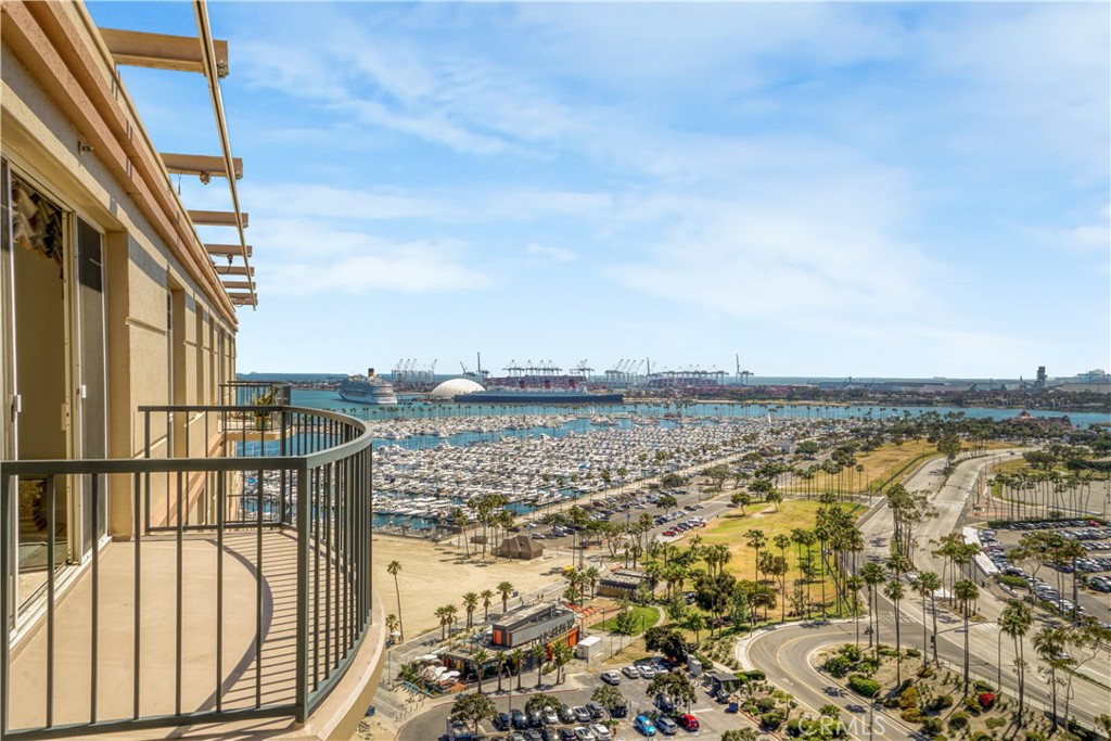 850 E Ocean Boulevard 1604