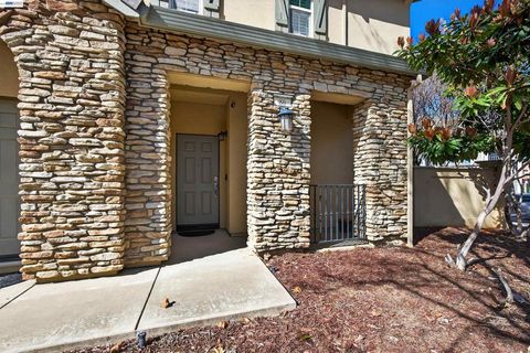 Tiny photo for 86 86 S Cortadillo St St, Mountain House, CA 95391 (MLS # 41126358)