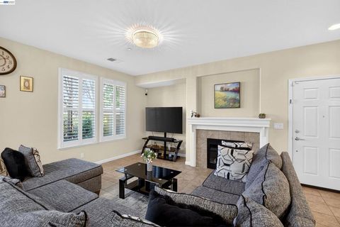 Tiny photo for 86 86 S Cortadillo St St, Mountain House, CA 95391 (MLS # 41126358)