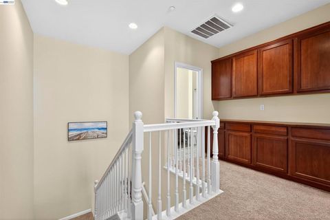 Tiny photo for 86 86 S Cortadillo St St, Mountain House, CA 95391 (MLS # 41126358)