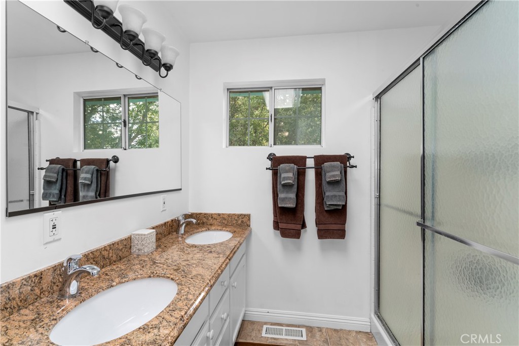 Arrowhead Woods (AWHW) - Residential