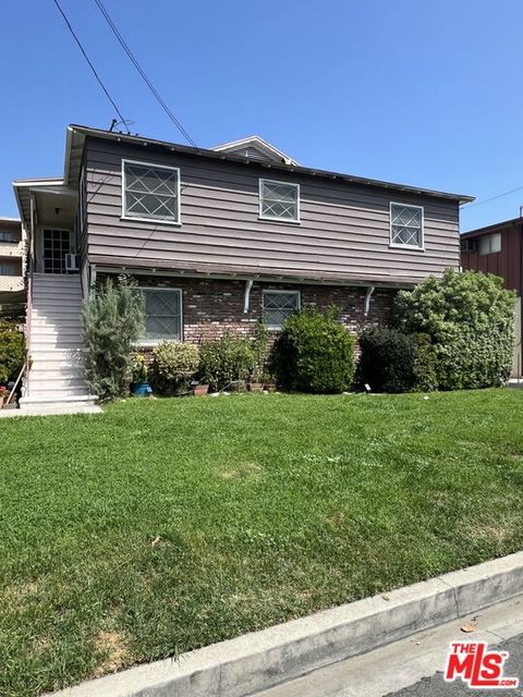 Photo of 5214 Wilkinson Avenue, Valley Village, CA 91607 (MLS # 26672889)