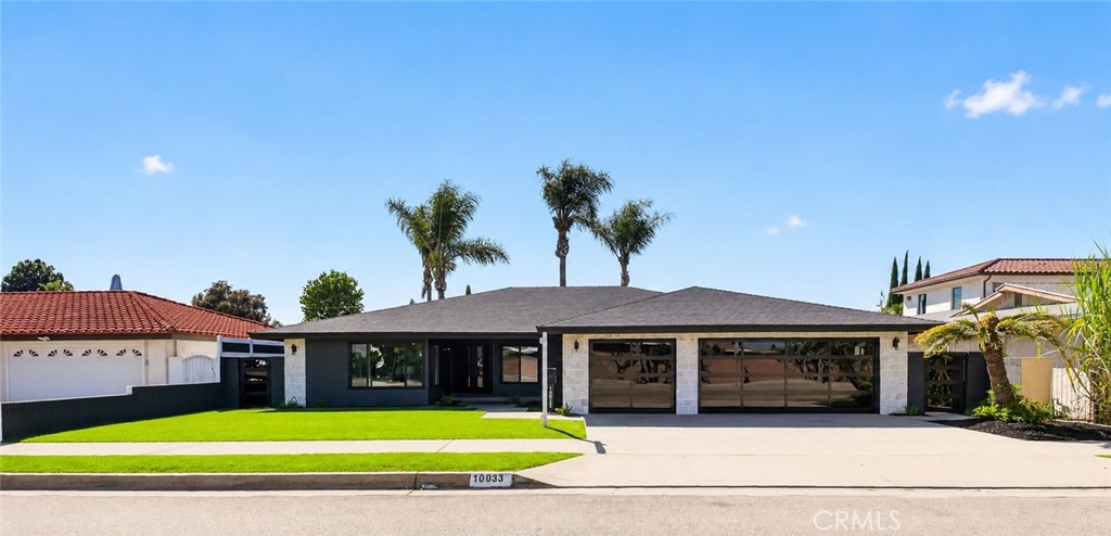 10033 Brookshire
