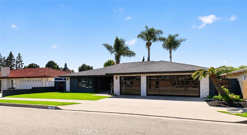 10033 Brookshire