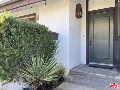 Photo of 1506 Palisades Drive, Pacific Palisades, CA 90272 (MLS # 26662367)