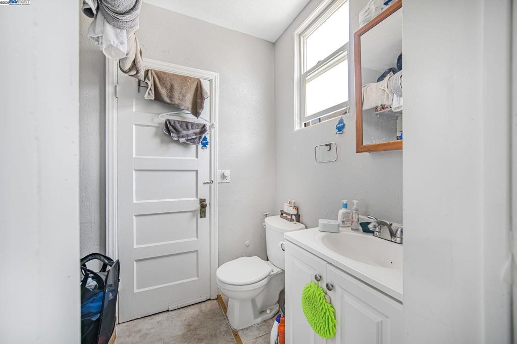 ELMWOOD - Residential Income