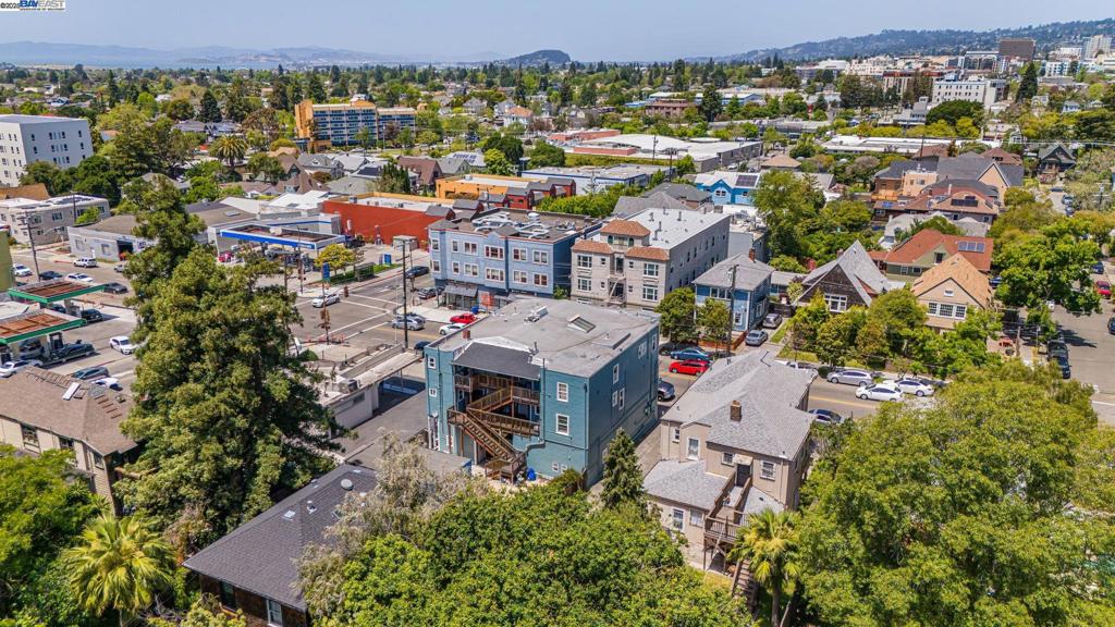 ELMWOOD - Residential Income