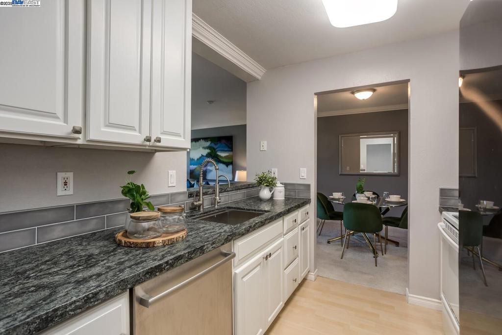 NEWARK - Residential