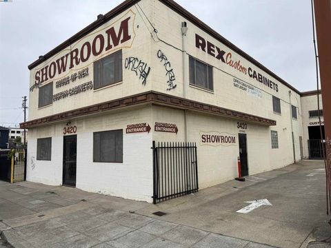 3418 San Leandro St Oakland CA 94601