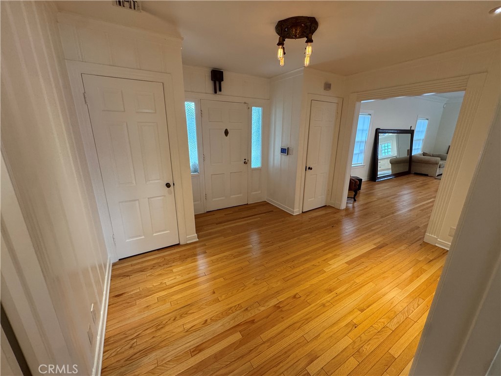 Bixby Knolls (BK) - Residential Lease