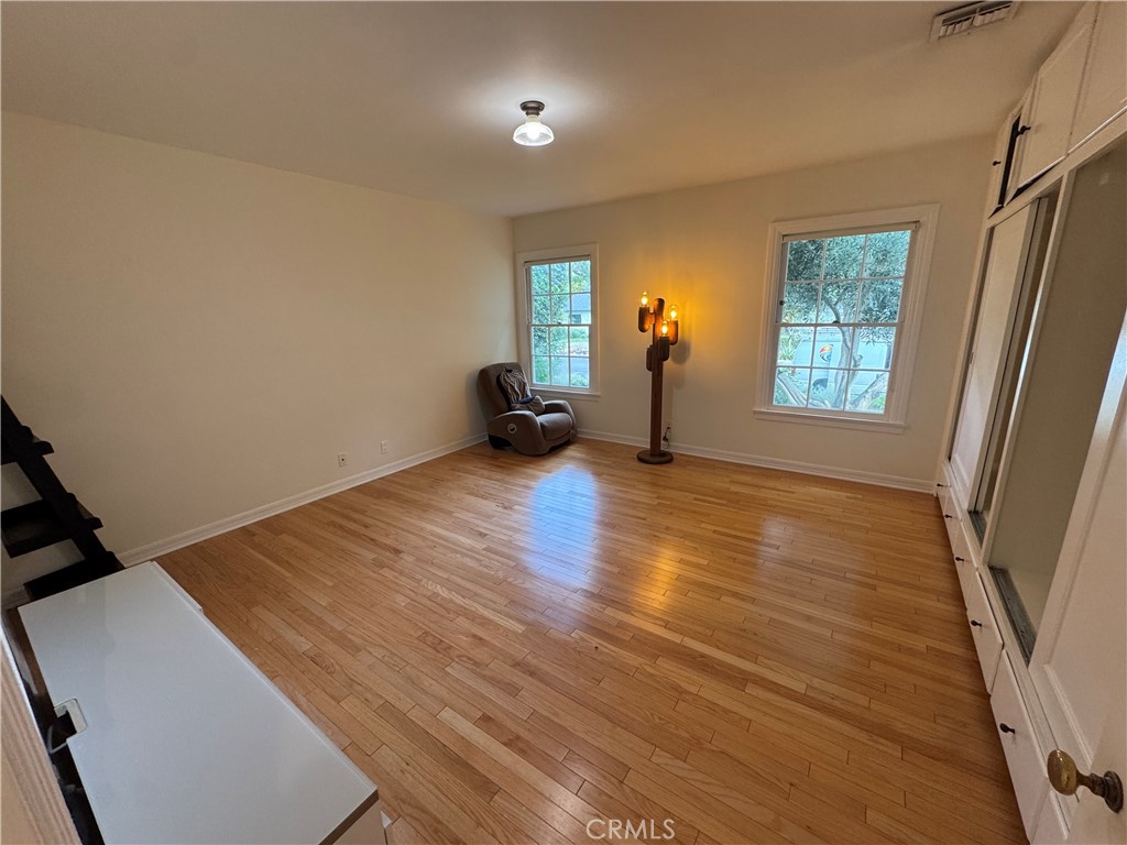 Bixby Knolls (BK) - Residential Lease