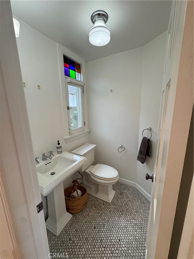 Bixby Knolls (BK) - Residential Lease