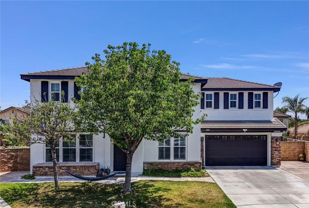 6895 Guinevere Court