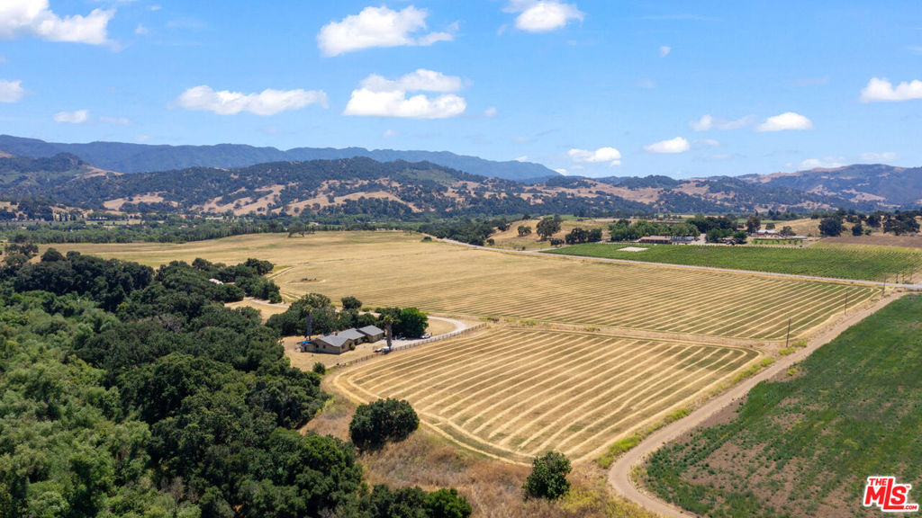 350 N Refugio Road