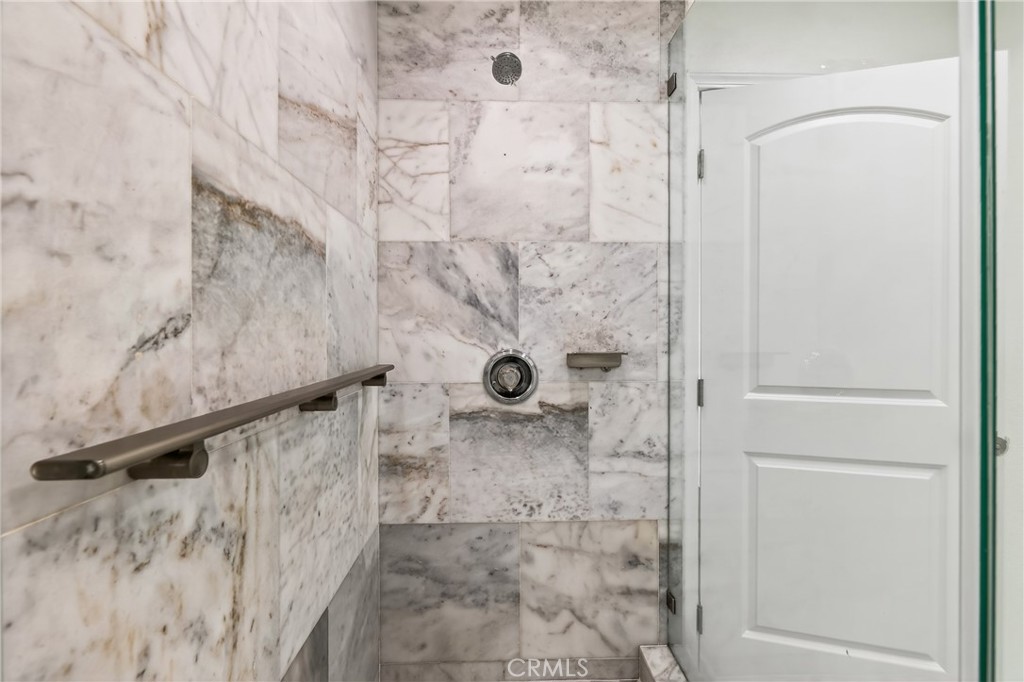 Tract 3522 Lot 8 - Residential