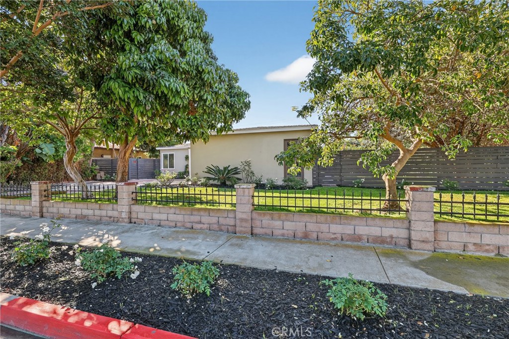 Tract 3522 Lot 8 - Residential