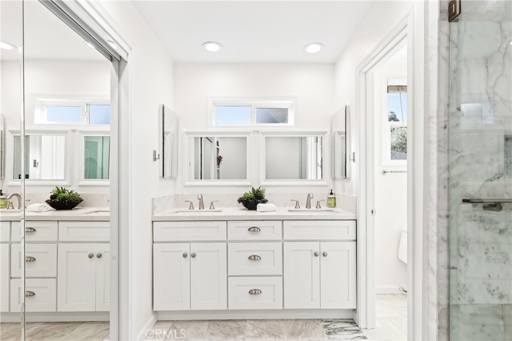 Tract 3522 Lot 8 - Residential