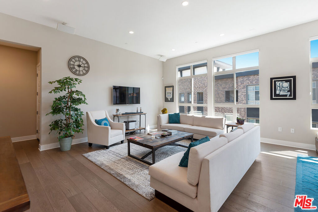 12714 W Sea Spray Place 6