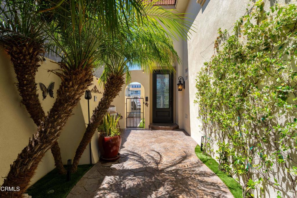 Oxnard, California, 93035, United States, 3 Bedrooms Bedrooms, ,3 BathroomsBathrooms,Residential,Active,2041442