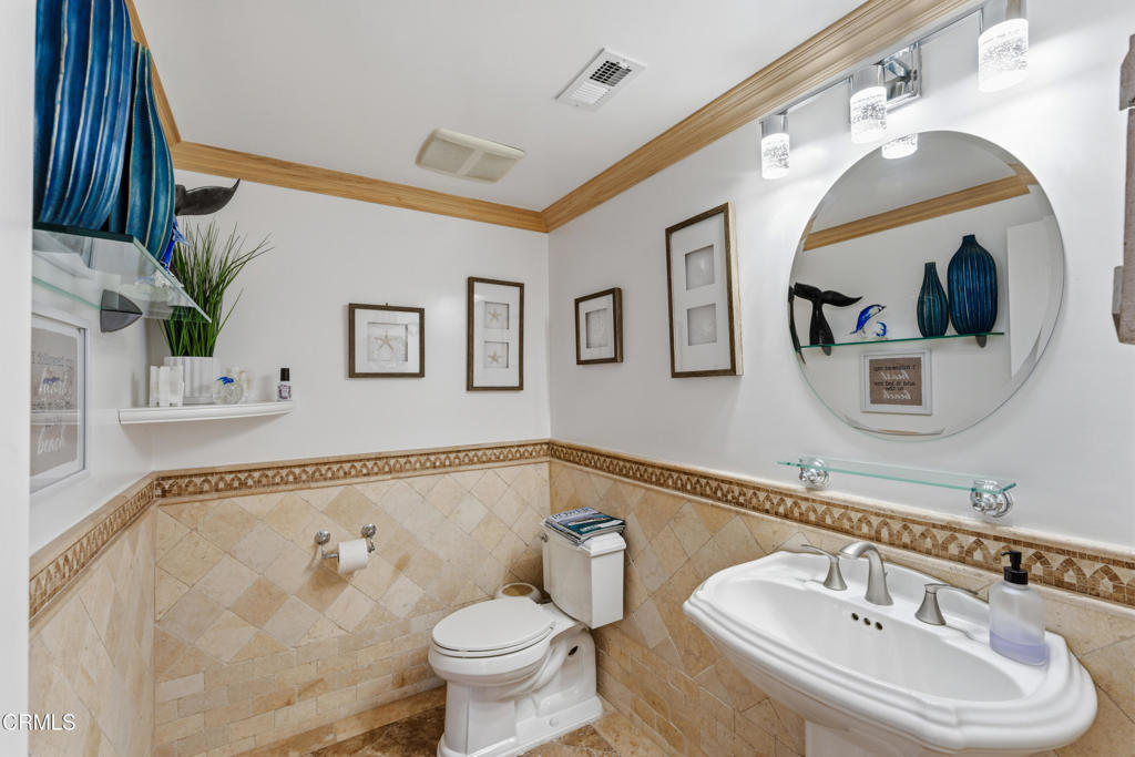 Oxnard, California, 93035, United States, 3 Bedrooms Bedrooms, ,3 BathroomsBathrooms,Residential,Active,2041442