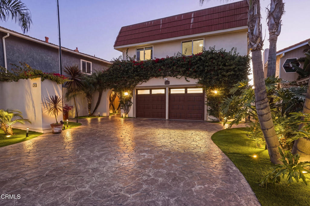 Oxnard, California, 93035, United States, 3 Bedrooms Bedrooms, ,3 BathroomsBathrooms,Residential,Active,2041442