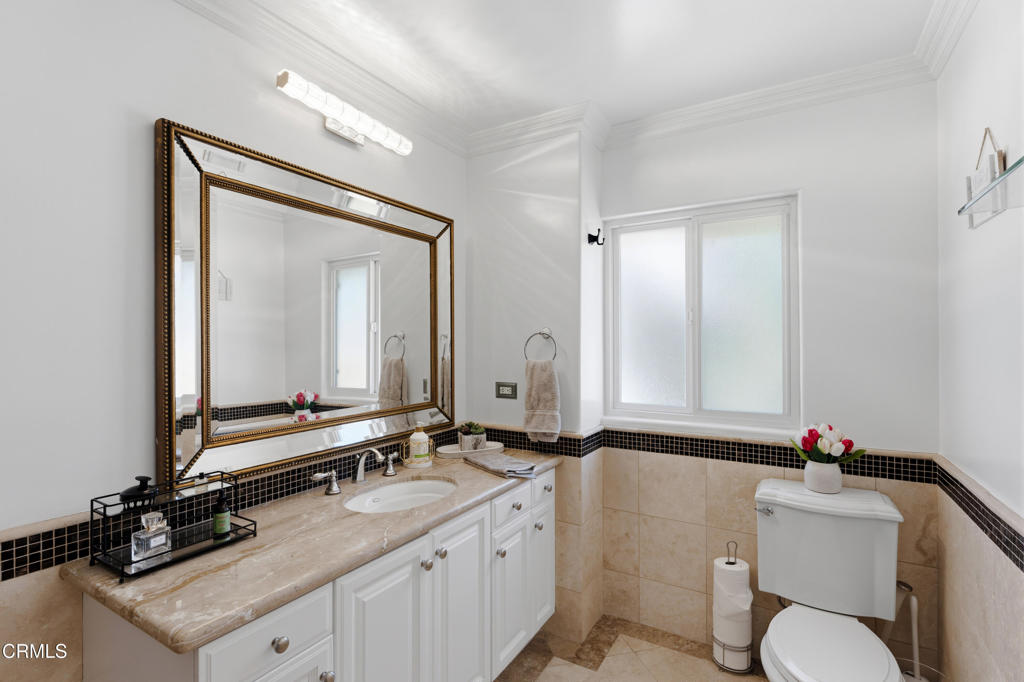 Oxnard, California, 93035, United States, 3 Bedrooms Bedrooms, ,3 BathroomsBathrooms,Residential,Active,2041442