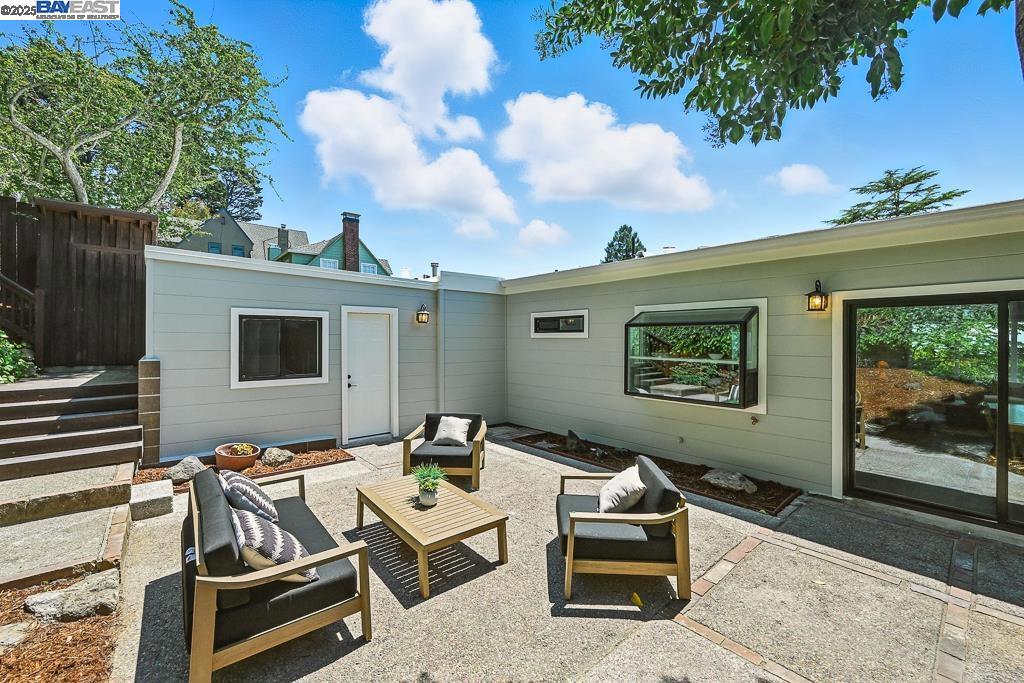 BERKELEY HILLS - Residential