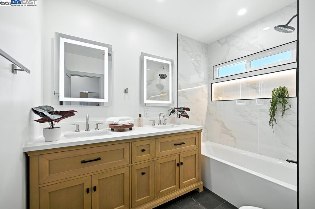 BERKELEY HILLS - Residential