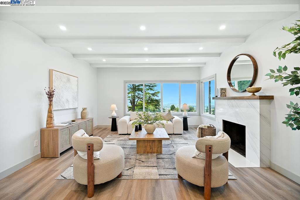 BERKELEY HILLS - Residential
