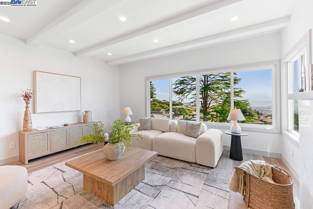 BERKELEY HILLS - Residential