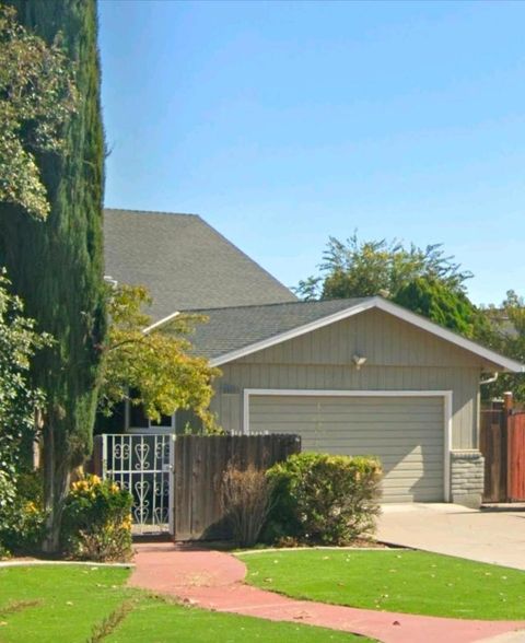 Photo of 1336 NORTHGATE Drive, Manteca, CA 95336 (MLS # ML82029012)