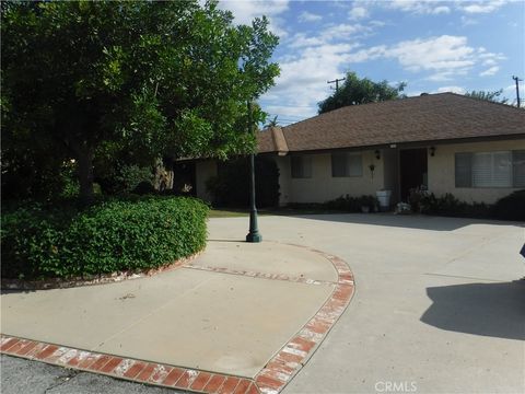 702 W Carroll Glendora CA 91741