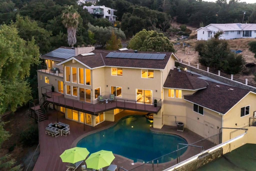 23171 Mora Glen Drive