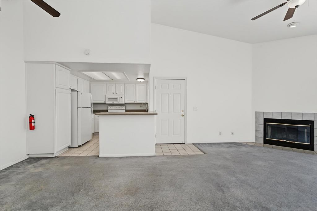 42140 Lyndie Ln 20