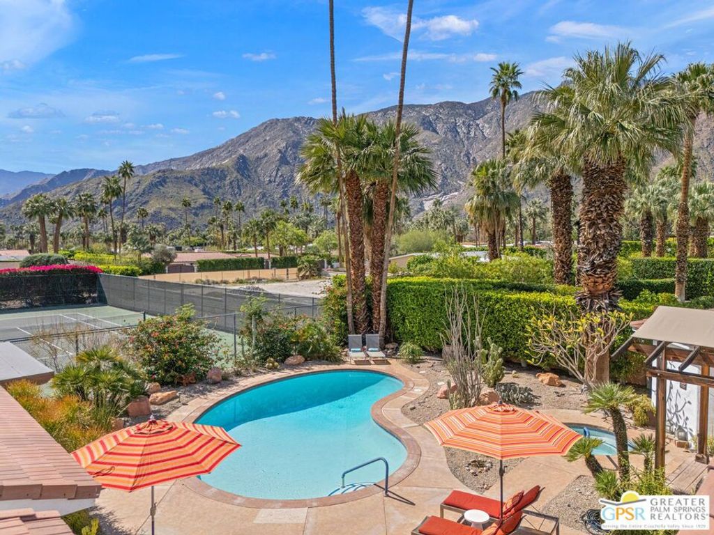 Photo of 311 W Via Sol, Palm Springs, CA 92262 (MLS # 26656139PS)