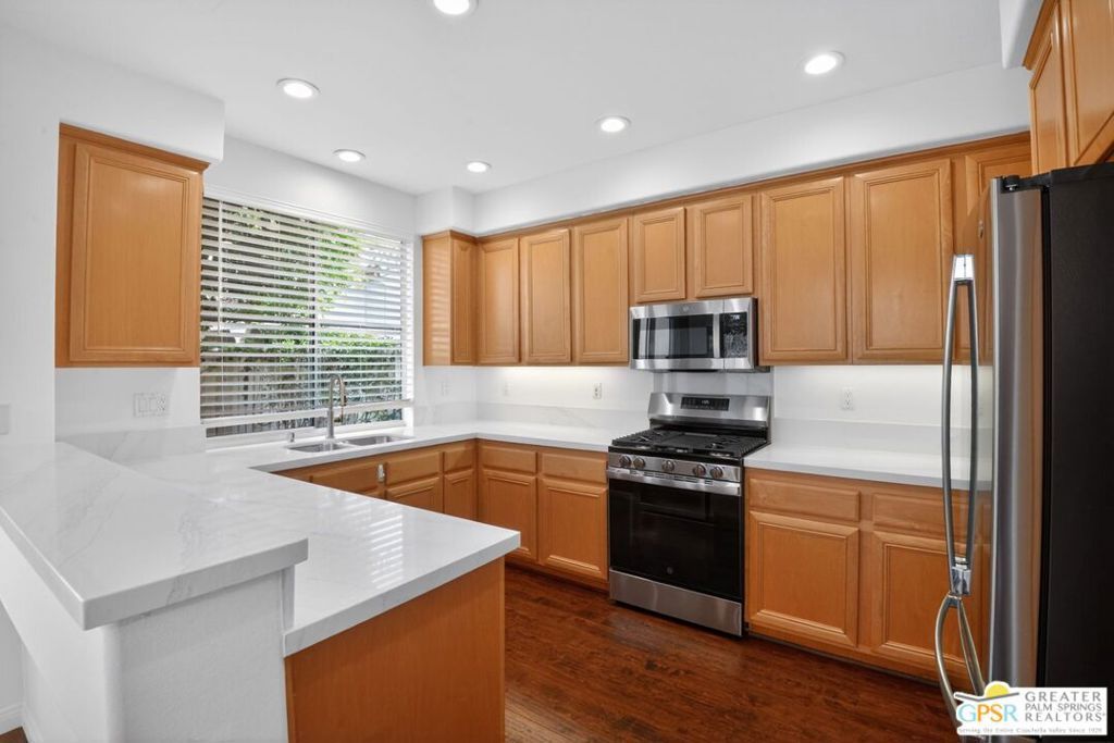 Photo of 2930 Hogan Place, Tustin, CA 92782 (MLS # 26661815PS)