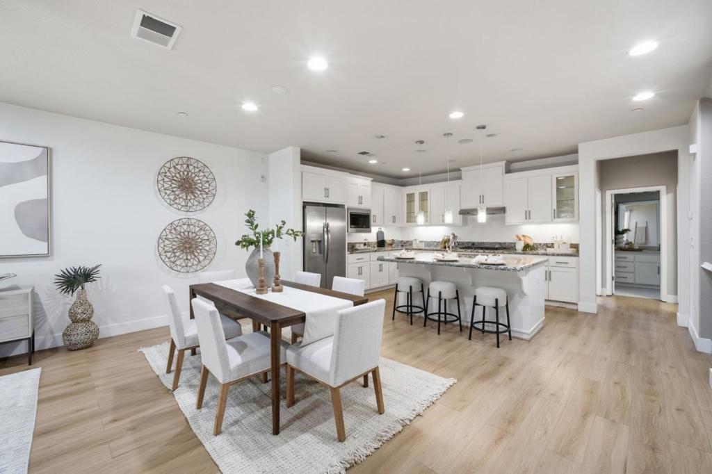3310 Giovanni Way