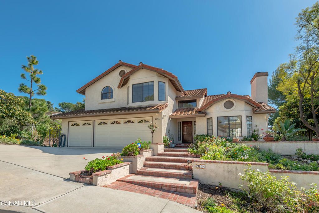 Photo of 2654 Whitechapel Place, Thousand Oaks, CA 91362 (MLS # 226001224)