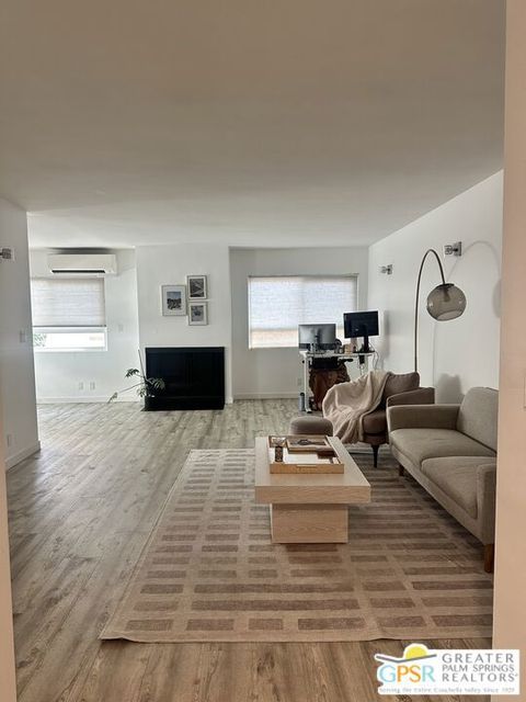 Photo of 740 N Orlando Avenue #207, Los Angeles, CA 90069 (MLS # 25593505PS) Photo of 740 N Orlando Avenue #207, Los Angeles, CA 90069 (MLS # 25593505PS)
